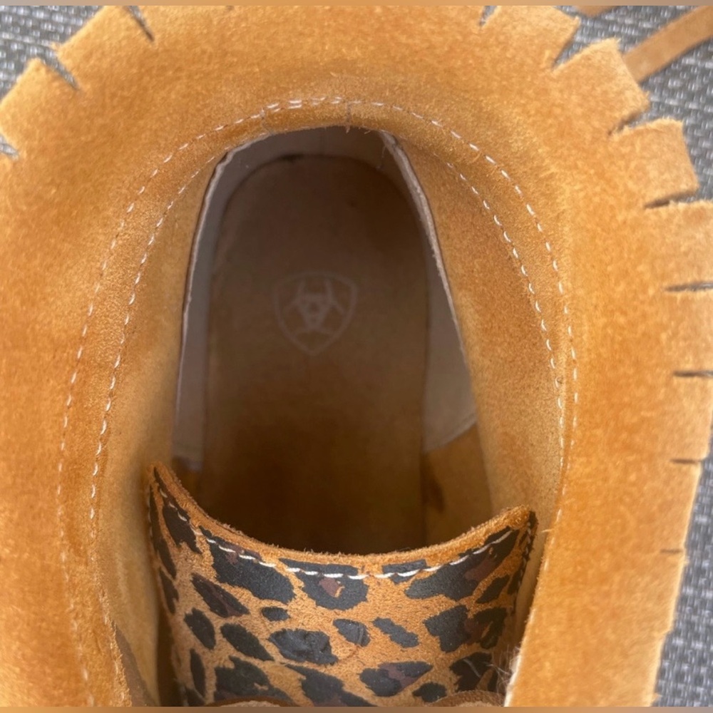 Ariat Cruiser Fringed Chukka Boot Moccasin Style #10023037 Leopard Print Sz. 9.5 - Picture 11 of 12